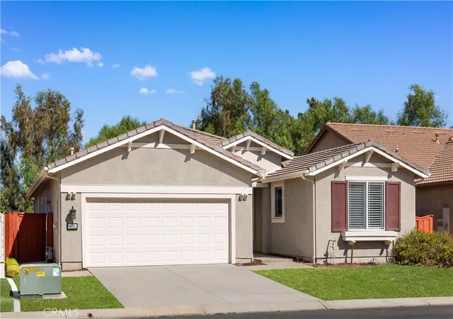 Photo 2 of Single family home for sale at 426 Bjorn Ct, Hemet, CA 92545 | MLS# WS26193930 | Listing updated on 2026-09-11