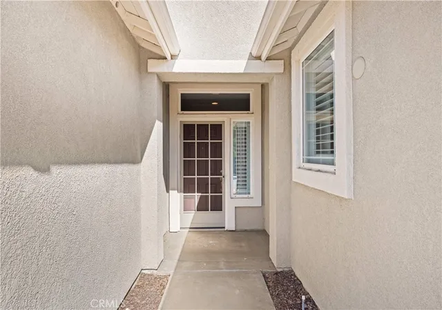 Photo 3 of Single family home for sale at 426 Bjorn Ct, Hemet, CA 92545 | MLS# WS26193930 | Listing updated on 2026-09-11