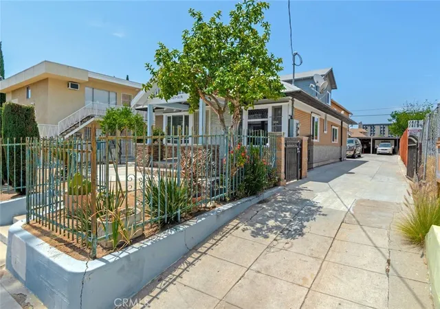 Photo 3 of Multi family home for sale at 1417 N Kenmore, Los Angeles, CA 90027 | MLS# IG26194211 | Listing updated on 2026-09-29