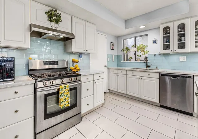 Photo 2 of Condo for sale at 3037 Highlands Blvd, Spring Valley, CA 91977 | MLS# PTP2606742 | Listing updated on 2026-10-03