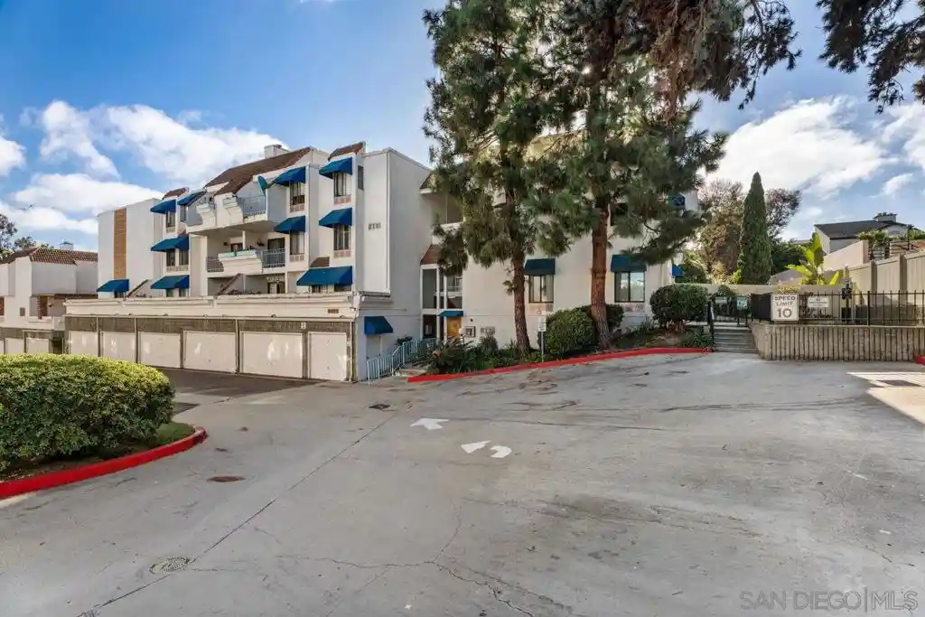 Listing Photo 34 - Condo for sale in 8332 Regents Rd located at 8332 Regents Rd, San Diego, CA 92122 - Unit #1L