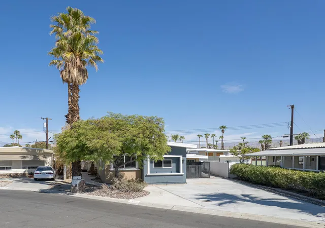 Photo 3 of Manufactured home for sale at 73400 Algonquin Pl, Thousand Palms, CA 92276 | MLS# 219152295DA | Listing updated on 2026-10-02