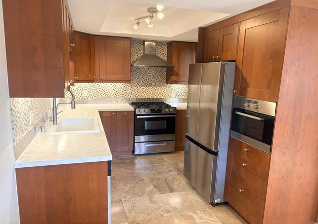 Photo 3 of Condo for sale at 2352 Altisma Way #9, Carlsbad, CA 92009 | MLS# NDP2608339 | Listing updated on 2026-09-21