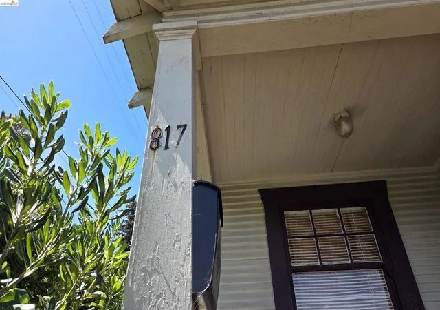 Photo 3 of Multi family home for sale at 817 Alameda St, Vallejo, CA 94590 | MLS# 41147196 | Listing updated on 2026-09-13