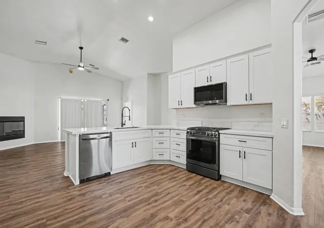 Photo 2 of Single family home for sale at 69721 Willow Ln, Cathedral City, CA 92234 | MLS# 219152303DA | Listing updated on 2026-09-30
