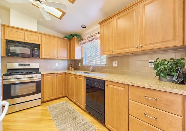 Photo 3 of Manufactured home for sale at 35351 Sand Rock, Thousand Palms, CA 92276 | MLS# 219152305DA | Listing updated on 2026-10-02