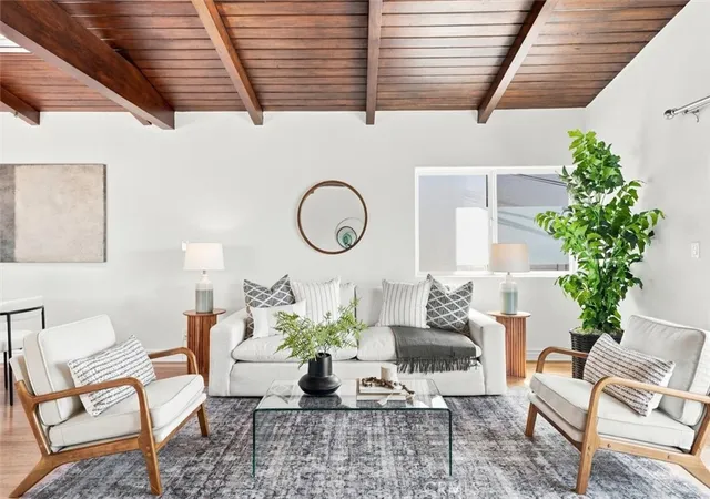 Photo 3 of Sale Pending at 2026 Hillcrest Dr, Hermosa Beach, CA 90254 | MLS# SB26179533 | Listing updated on 2026-09-22