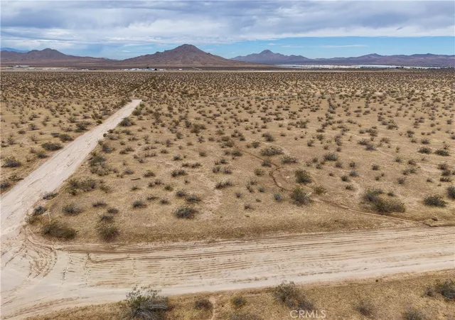 Photo 2 of Land for sale at 0 Earlimont, Apple Valley, CA 92307 | MLS# IG26194472 | Listing updated on 2026-09-13