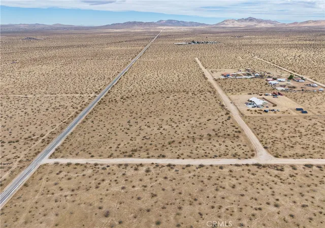 Photo 3 of Land for sale at 0 Earlimont, Apple Valley, CA 92307 | MLS# IG26194472 | Listing updated on 2026-09-13