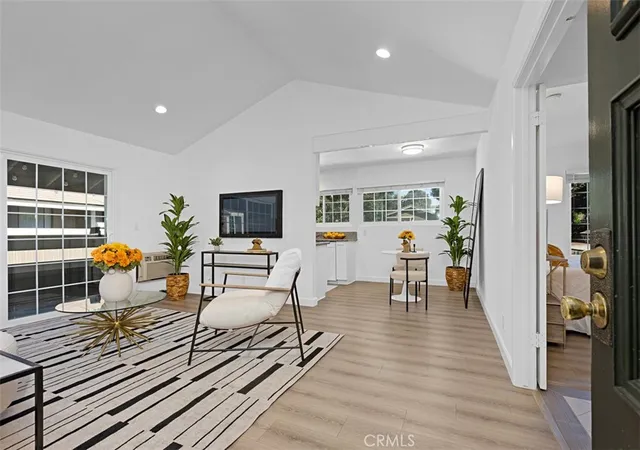 Photo 4 of Condo for sale at 254 Streamwood, Irvine, CA 92620 | MLS# OC26194491 | Listing updated on 2026-10-08