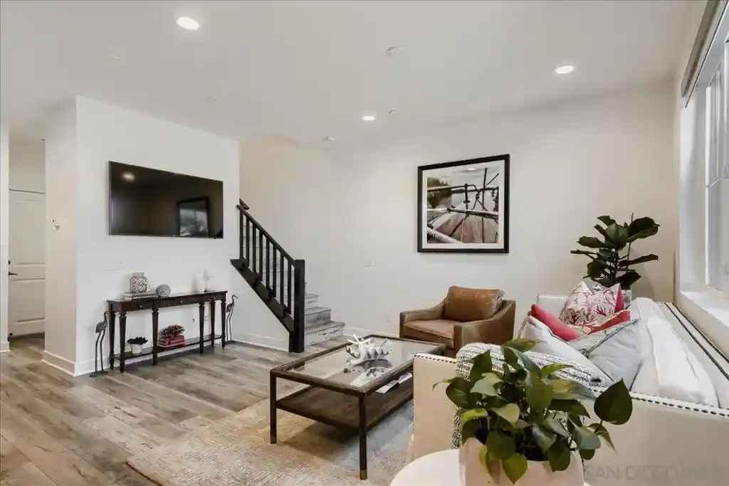 Listing Photo 1 - Condo for sale in 3316 Campo Azul Ct located at 3316 Campo Azul Ct, Carlsbad, CA 92010 - Unit 3316 Campo Azul Ct