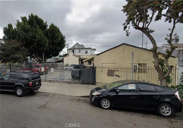 Photo 2 of Multi family home for sale at 6201 S Figueroa St, Los Angeles, CA 90003 | MLS# HD26194547 | Listing updated on 2026-09-05