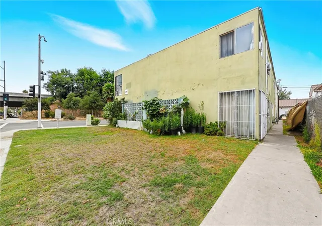 Photo 3 of House for sale at 11251 State, Lynwood, CA 90262 | MLS# DW26194617 | Listing updated on 2026-09-29