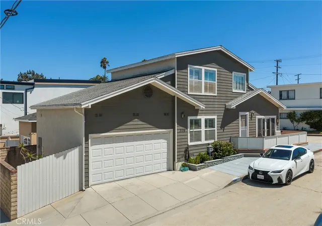 Photo 2 of Sale Pending at 3104 Ingleside Dr, Hermosa Beach, CA 90254 | MLS# SB26194671 | Listing updated on 2026-10-06