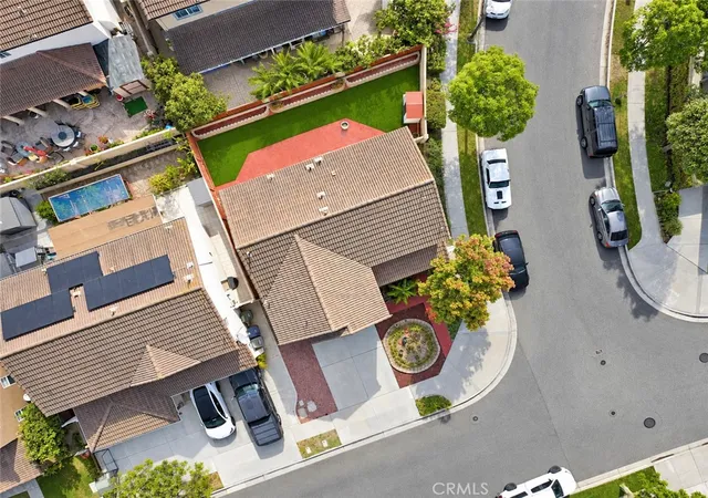 Photo 2 of Sale Pending at 604 Isela, Oxnard, CA 93030 | MLS# SR26190973 | Listing updated on 2026-10-09