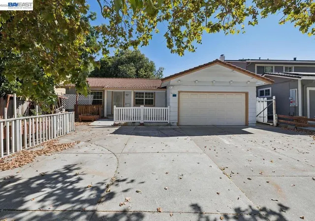 Photo 2 of Sale Pending at 1712 Morrill Ave, San Jose, CA 95132 | MLS# 41147250 | Listing updated on 2026-10-05