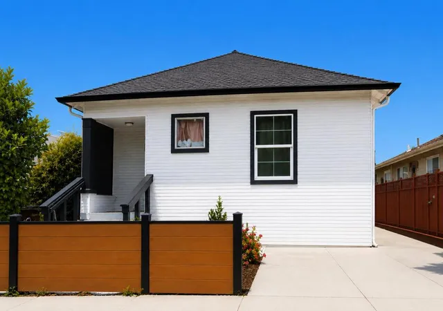 Photo 1 of Condo for sale at 410 Josefa St #1, San Jose, CA 95126 | MLS# ML82060182 | Listing updated on 2026-10-03