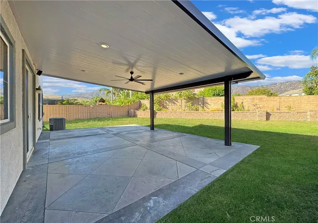 Photo 2 of Sale Pending at 19810 Old Coach, Lake Elsinore, CA 92530 | MLS# IG26194189 | Listing updated on 2026-09-11
