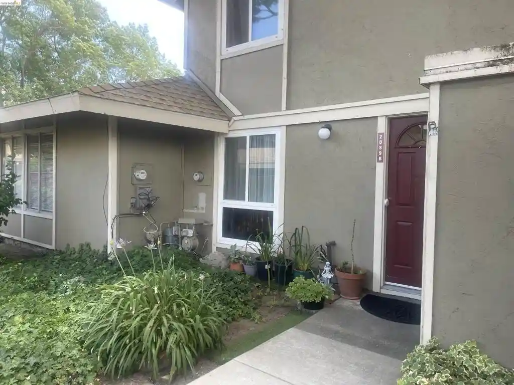 Photo 1 of Townhouse for sale at 2089 Olivera Rd #B, Concord, CA 94520 | MLS# 41147253 | Listing updated on 2026-10-29