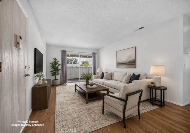 Listing Photo 3 - Condo for sale in building located at 26200 Redlands, Redlands, CA 92373 - Unit #148