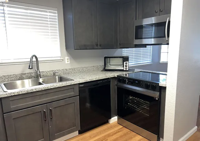 Photo 2 of Single family home for sale at 1800 Santa Fe St, Oakley, CA 94561 | MLS# 41147264 | Listing updated on 2026-10-06