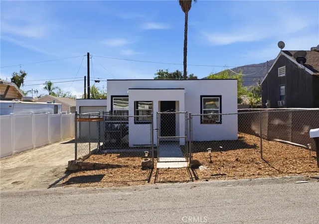 Photo 1 of Single family home for sale at 33174 Tetterington, Lake Elsinore, CA 92530 | MLS# SW26194848 | Listing updated on 2026-10-09
