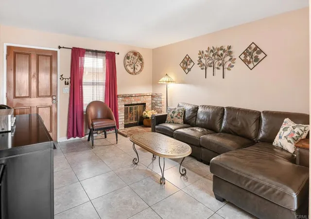 Photo 3 of Sale Pending at 1324 Villa Tempra Dr, Chula Vista, CA 91911 | MLS# PTP2606759 | Listing updated on 2026-10-05