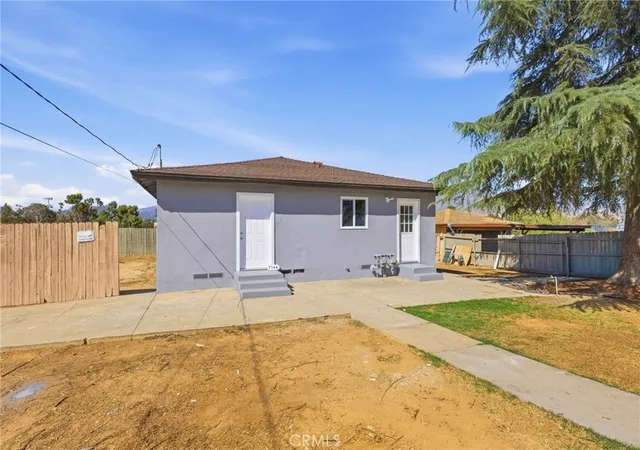 Photo 3 of Single family home for sale at 754 E 3rd Street, Beaumont, CA 92223 | MLS# IG26192187 | Listing updated on 2026-10-10
