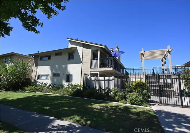 Photo 2 of Multi family home for sale at 810 Center St, Costa Mesa, CA 92627 | MLS# PW26194851 | Listing updated on 2026-10-12
