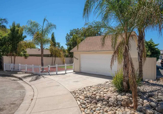 Photo 2 of Single family home for sale at 5264 Wood St, La Mesa, CA 91941 | MLS# PTP2606762 | Listing updated on 2026-10-07