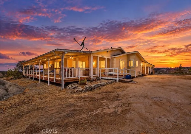 Photo 3 of Manufactured home for sale at 35323 5 Mile Crk Rd, Hemet, CA 92544 | MLS# IG26194515 | Listing updated on 2026-09-11