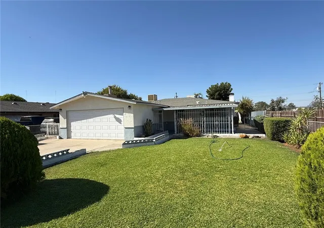 Photo 1 of Sale Pending at 1416 Cheatham, Bakersfield, CA 93307 | MLS# SR26194232 | Listing updated on 2026-09-09