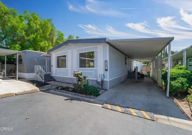 Photo 3 of Manufactured home for sale at 2184 Pavo Ct #12, Thousand Oaks, CA 91362 | MLS# V1-38585 | Listing updated on 2026-10-05