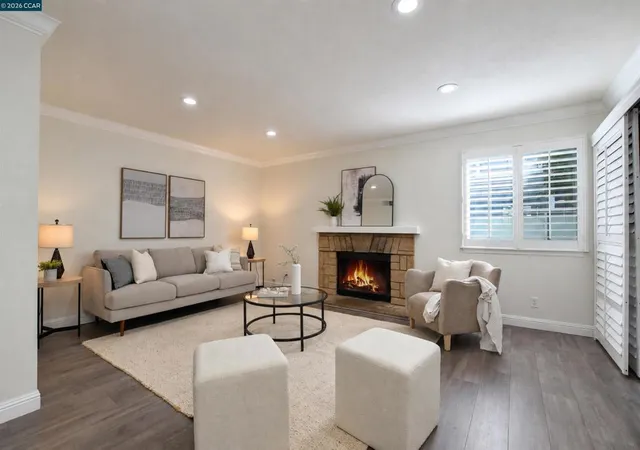 Photo 3 of Condo for sale at 1152 Maywood Ln, Martinez, CA 94553 | MLS# 41147281 | Listing updated on 2026-10-07