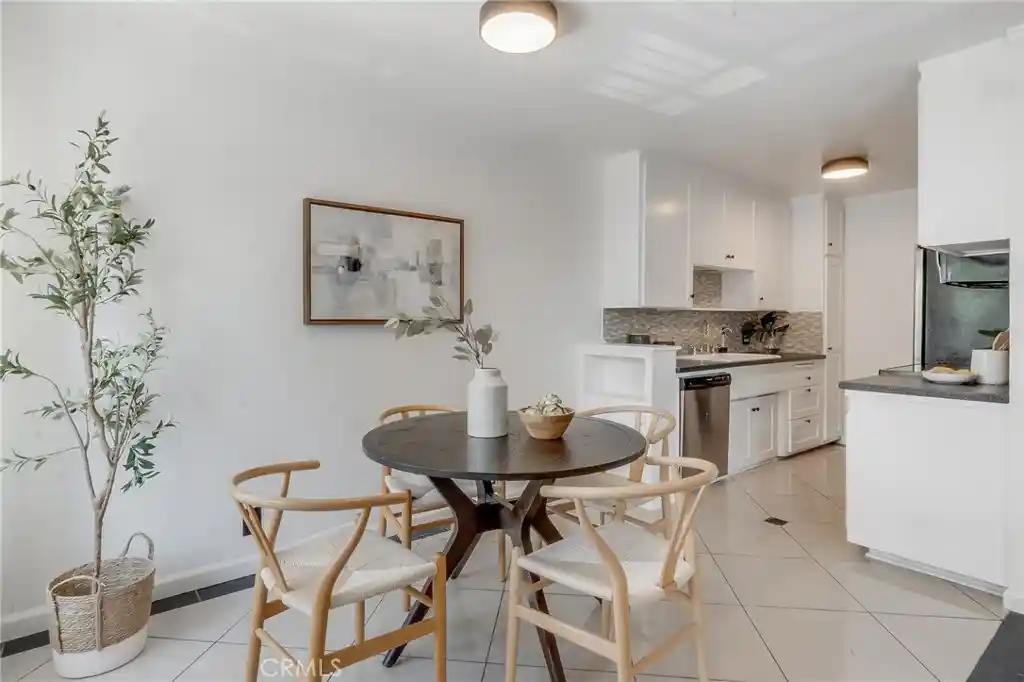 Photo 1 of Sale Pending at 801 E 1st Street #111, Long Beach, CA 90802 | MLS# PW26179953 | Listing updated on 2026-10-27