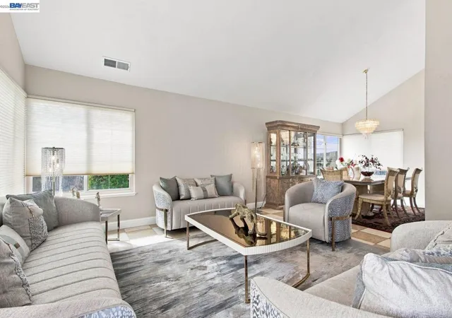 Photo 3 of Single family home for sale at 3814 Painted Pony Rd, El Sobrante, CA 94803 | MLS# 41147289 | Listing updated on 2026-10-06