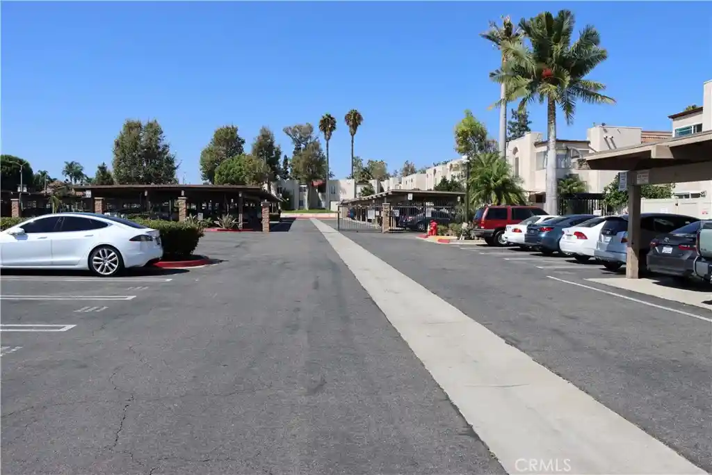 Listing Photo 19 - Condo for sale in 212 S Kraemer Blvd located at 212 S Kraemer Blvd, Placentia, CA 92870 - Unit #2115