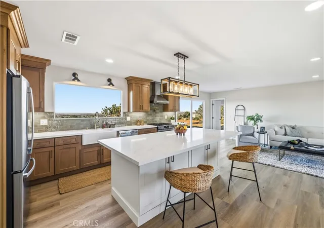 Photo 4 of Single family home for sale at 35815 42nd East, Palmdale, CA 93552 | MLS# SR26195055 | Listing updated on 2026-09-12