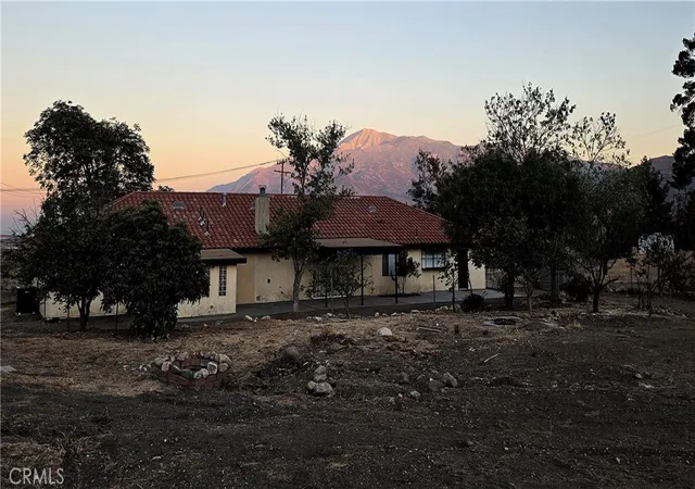 Photo 2 of Single family home for sale at 295 Summit Dr, Banning, CA 92220 | MLS# IG26194930 | Listing updated on 2026-09-16