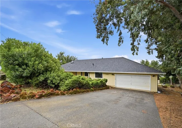 Photo 1 of Single family home for sale at 17312 Greenridge, Hidden Valley Lake, CA 95467 | MLS# LC26195102 | Listing updated on 2026-09-07