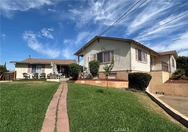Photo 1 of Sale Pending at 10351 Wells Ave, Riverside, CA 92505 | MLS# IG26190778 | Listing updated on 2026-10-04