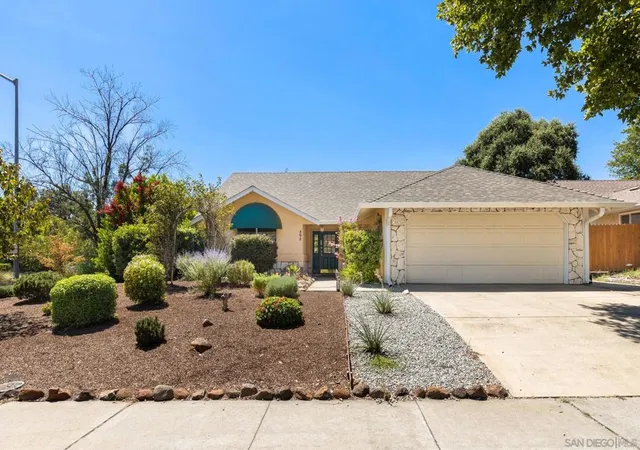 Photo 2 of Single family home for sale at 898 Yosemite, Chico, CA 95928 | MLS# 260021871SD | Listing updated on 2026-09-06
