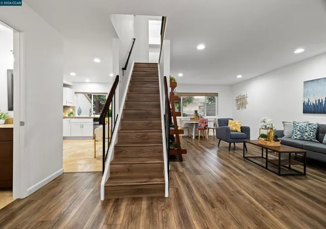 Photo 3 of Townhouse for sale at 6444 Parklane Plz, Martinez, CA 94553 | MLS# 41147319 | Listing updated on 2026-10-09