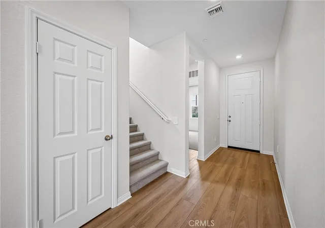 Photo 3 of Sale Pending at 27071 Kodiak Ct, Menifee, CA 92585 | MLS# IG26194920 | Listing updated on 2026-10-10