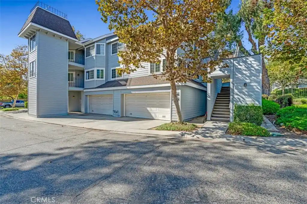 Condo for sale at 1005 Lakeview, Azusa, CA 91702 | MLS# CV26193176
