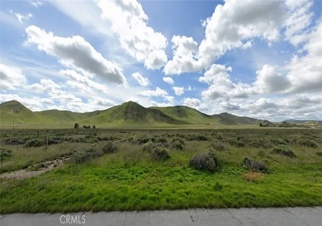 Photo 2 of Land for sale at 111 Soda Lake, Santa Margarita, CA 93453 | MLS# HD26195209 | Listing updated on 2026-09-08