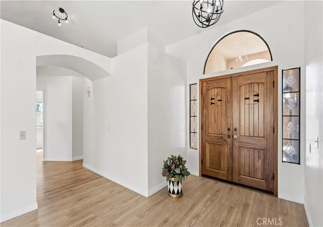 Photo 4 of Single family home for sale at 184 Cannon Rd, Riverside, CA 92506 | MLS# OC26193575 | Listing updated on 2026-10-12