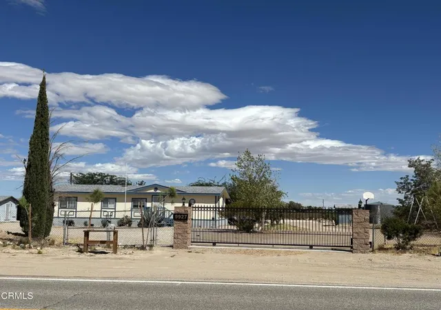 Photo 3 of Manufactured home for sale at 9927 Custer Ave, Lucerne Valley, CA 92356 | MLS# P1-28716 | Listing updated on 2026-09-30