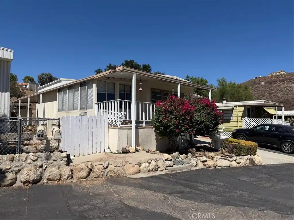 Manufactured home for sale at 35080 Chandler Ave #43, Calimesa, CA 92320 | MLS# IG26194380