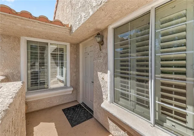 Photo 3 of Condo for sale at 2700 E Mesquite #F34, Palm Springs, CA 92264 | MLS# IG26195287 | Listing updated on 2026-09-13